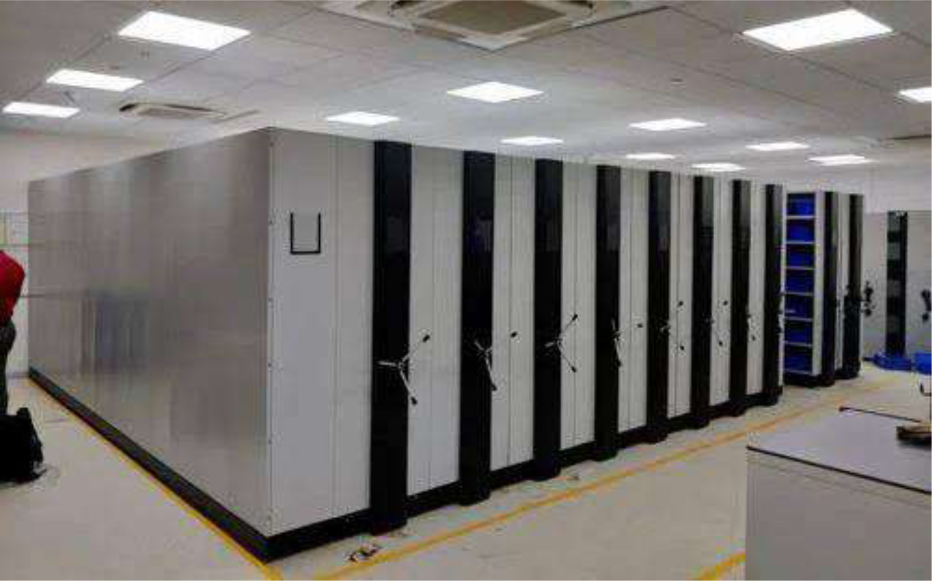 Mobile Compactor Storage