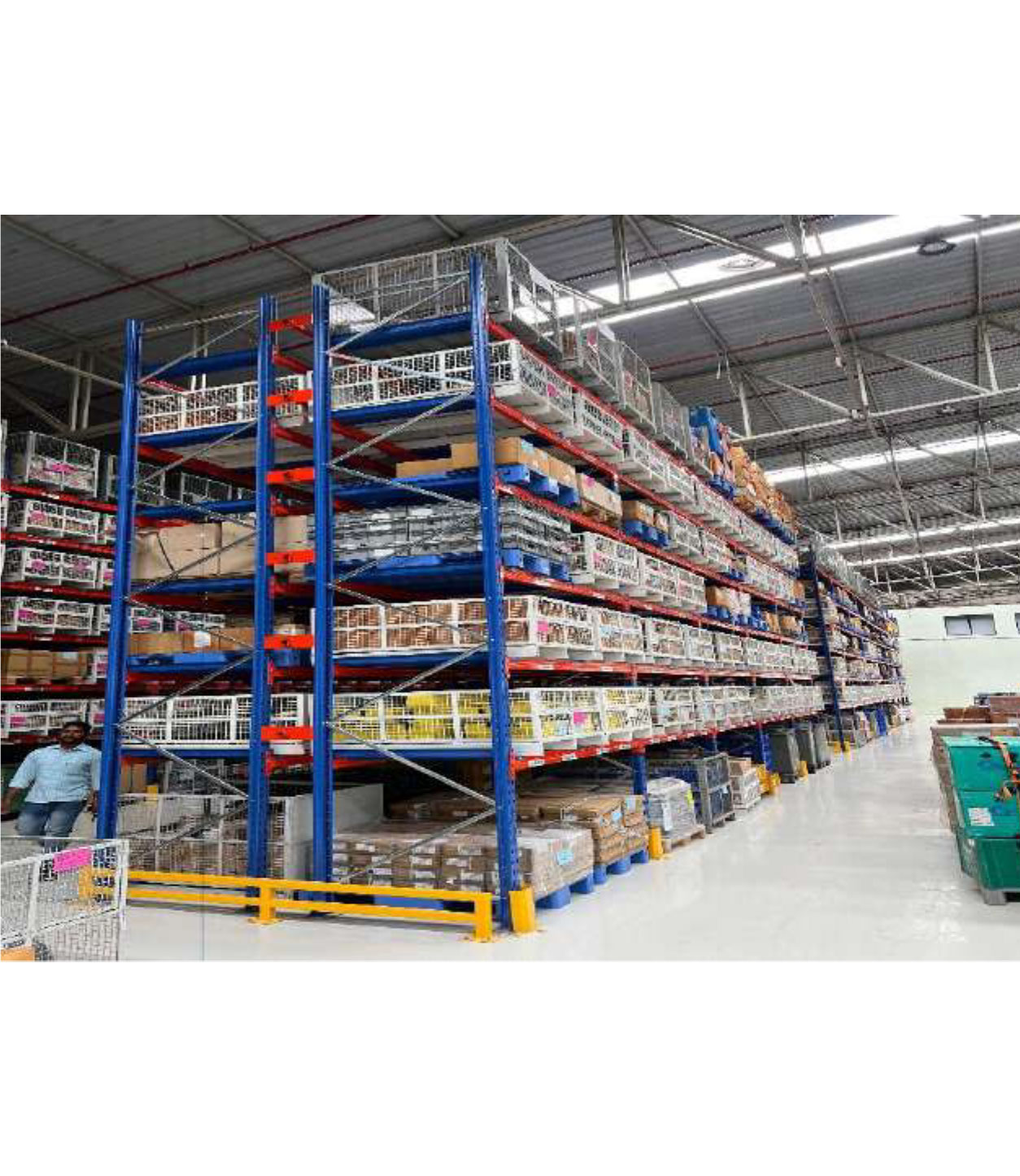 Selective Pallet Racks